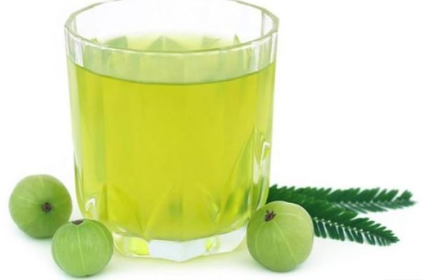 10 Amazing Benefits Of Drinking Amla Tea