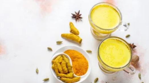 Best Benefits of Taking Turmeric Ashwagandha Saffron in Milk